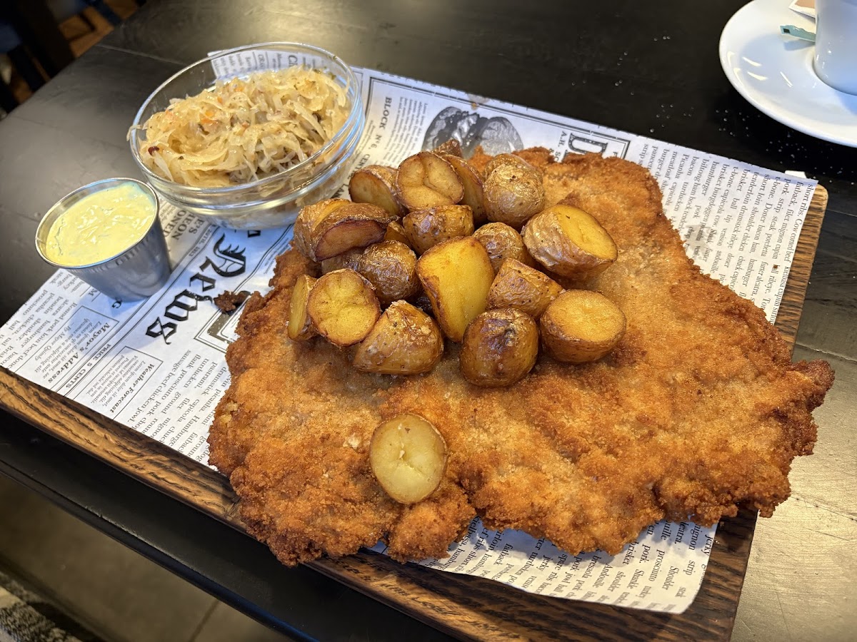 Swojski Smak — Restaurant