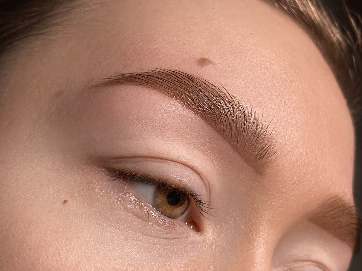 Essens Beauty Bar — Beauty