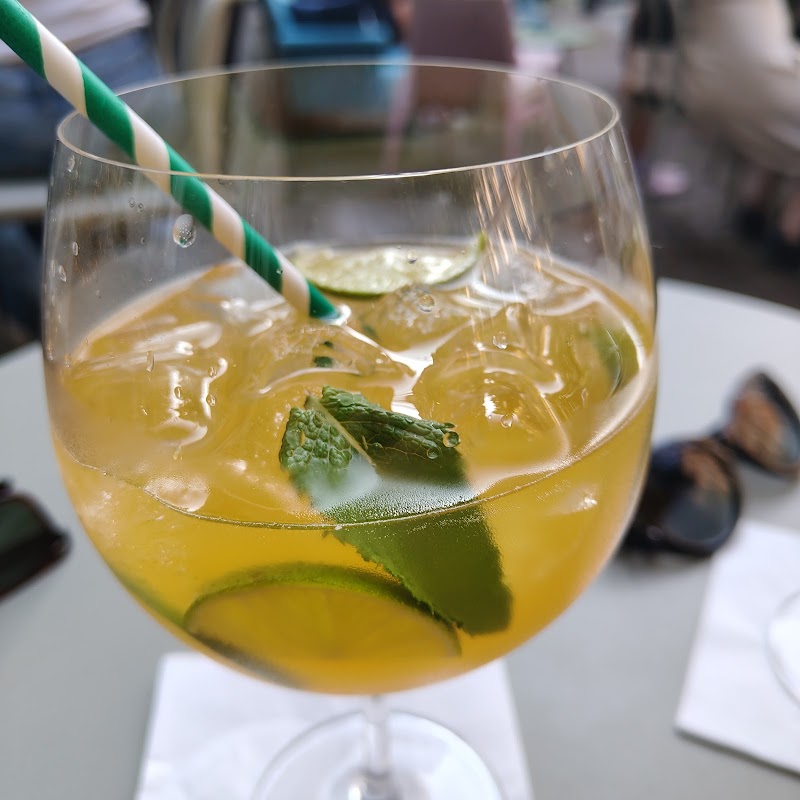 Matko i Córko Cafe (prawdopodobnie zamknięte)